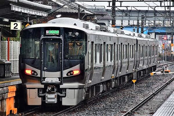 高野山麓 橋本新聞 » JR橋本駅で新型車両展♪23日=見学や